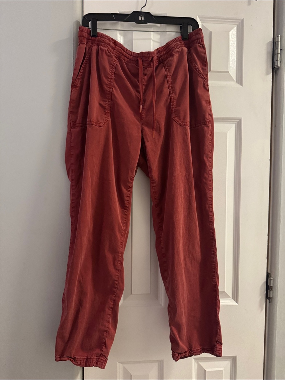 Orvis Women's Rust Drawstring Joggers
